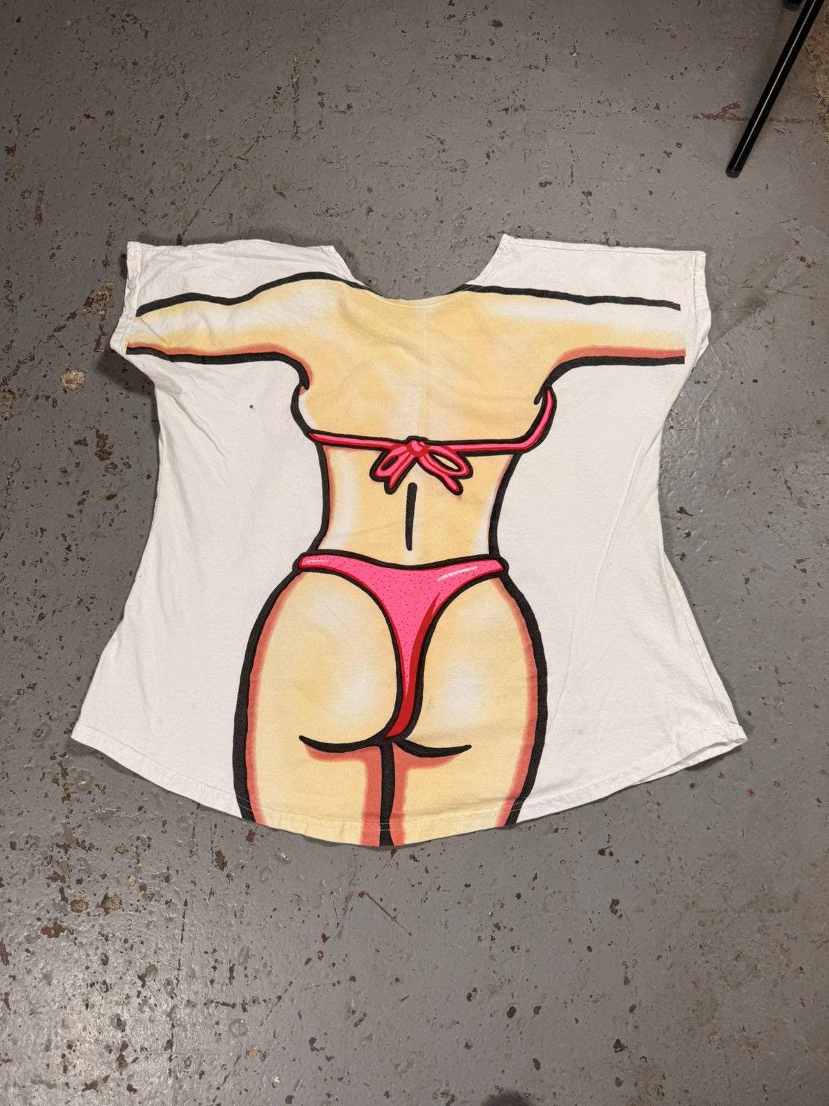 Vintage Cancun Bikini Spray Tee