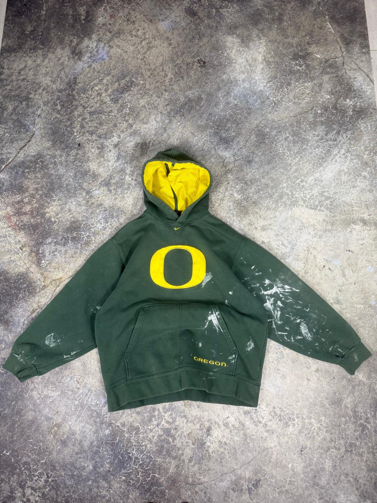 Vintage distressed Oregon Hoodie