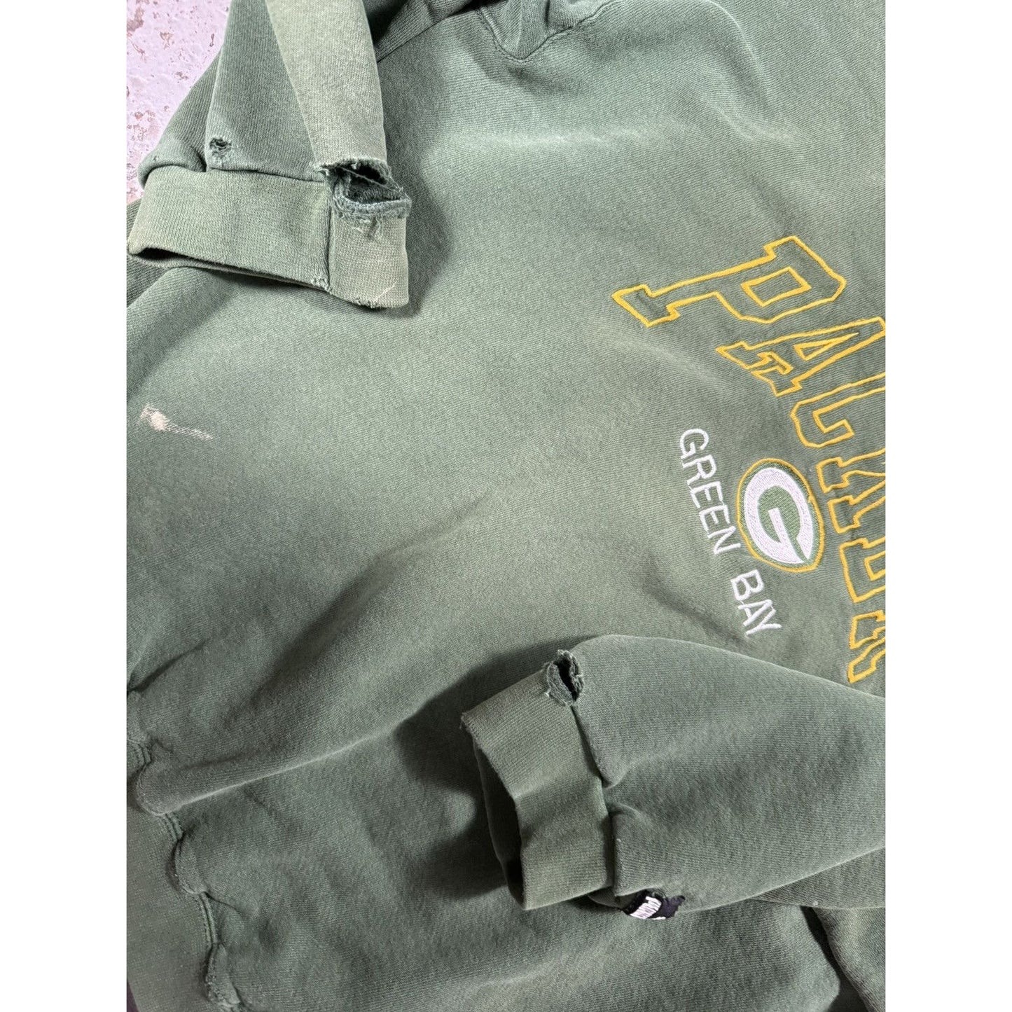 Vintage Thrashed Green Bay Packers Puma Sweater Distressed