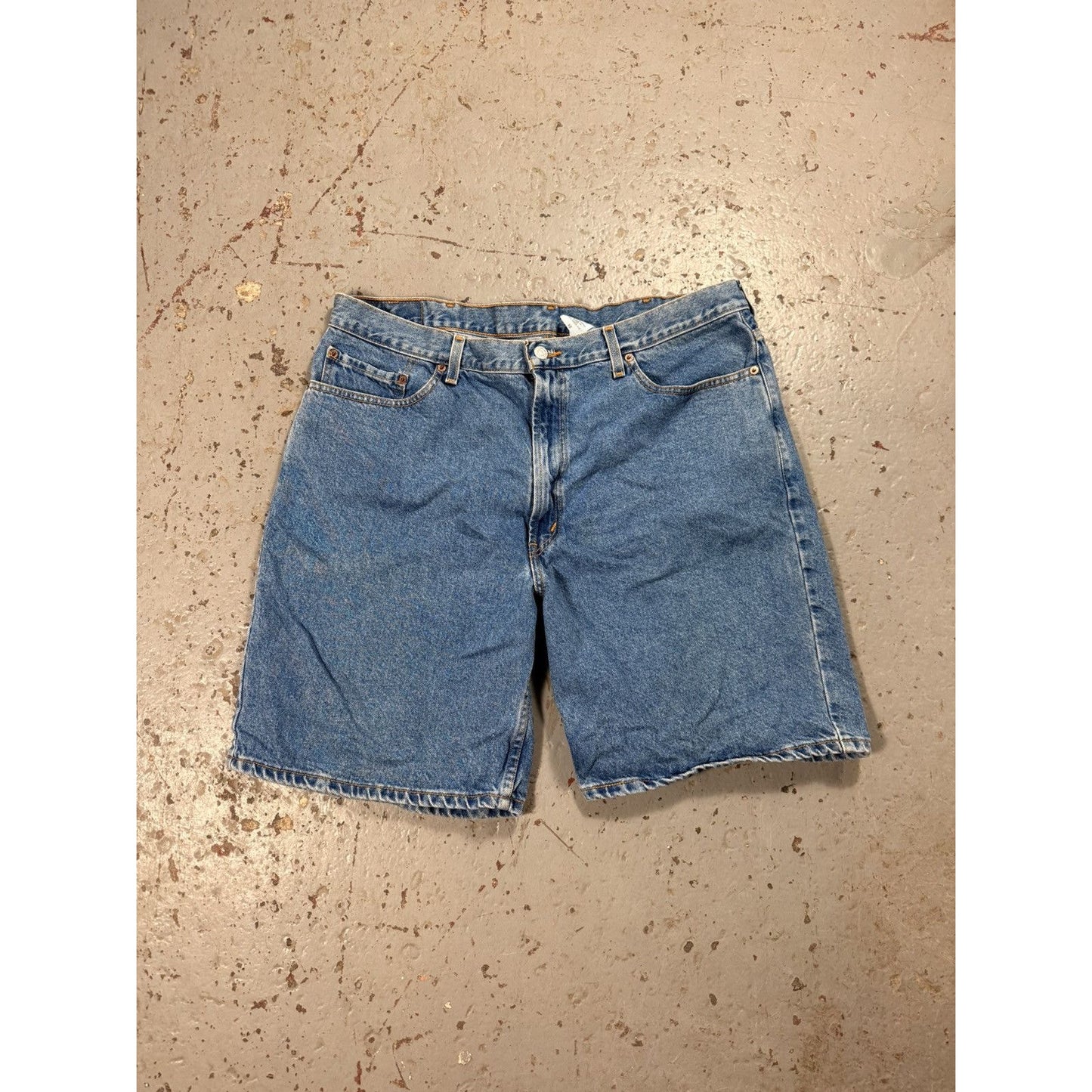Vintage Levi’s Plain Classic Denim Jean Shorts