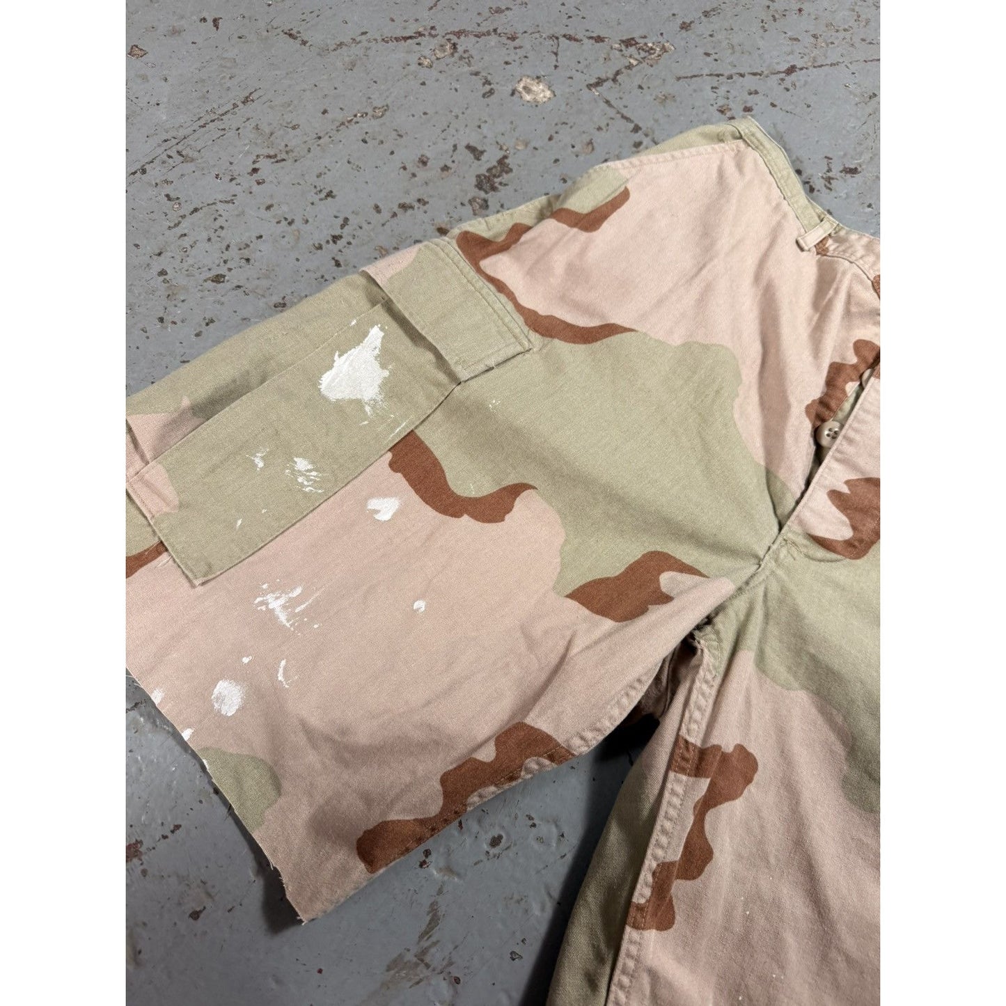 Vintage Army Camo Cropped Cargo Shorts