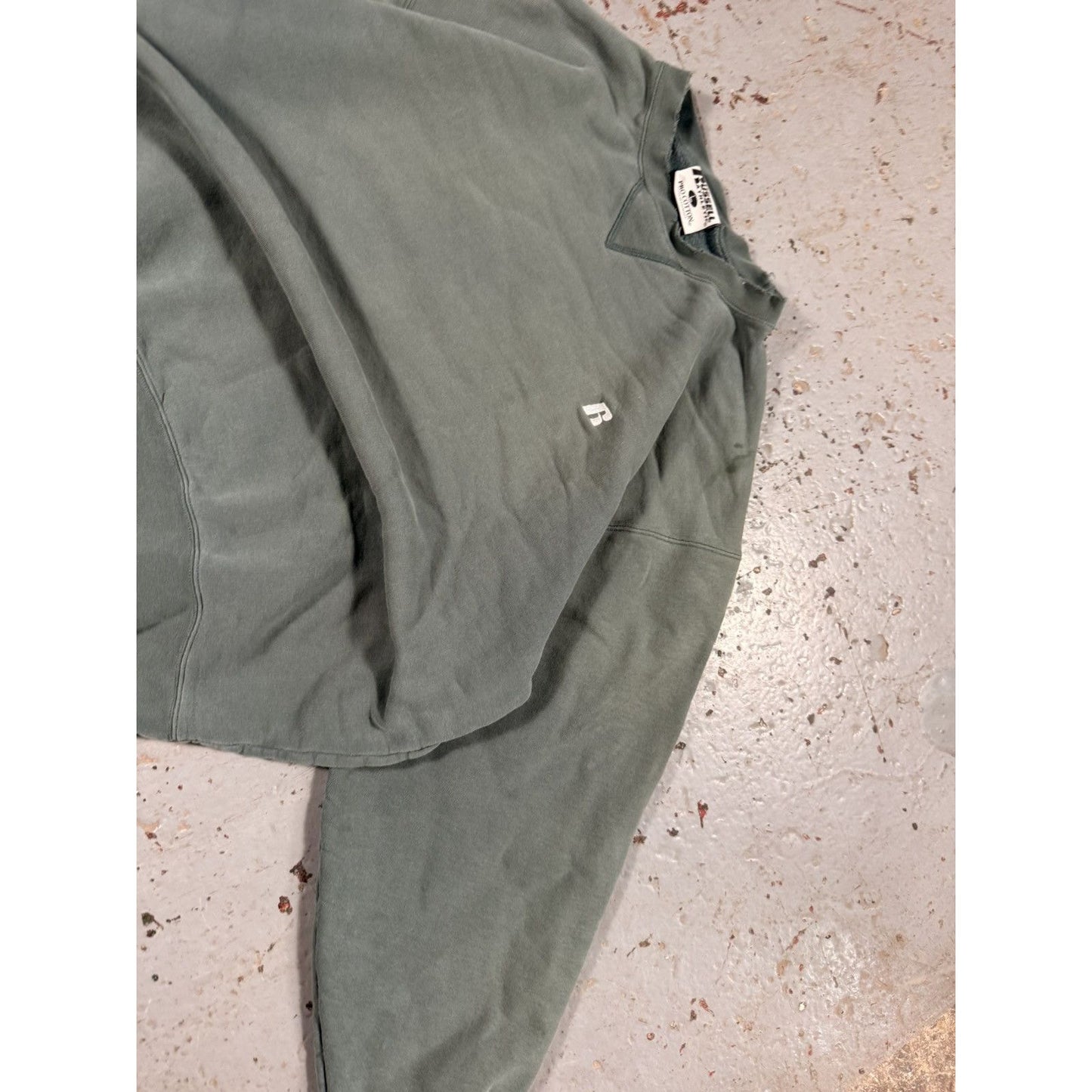 Insane Vintage Distressed Russell Athletics Faded Blank Swea