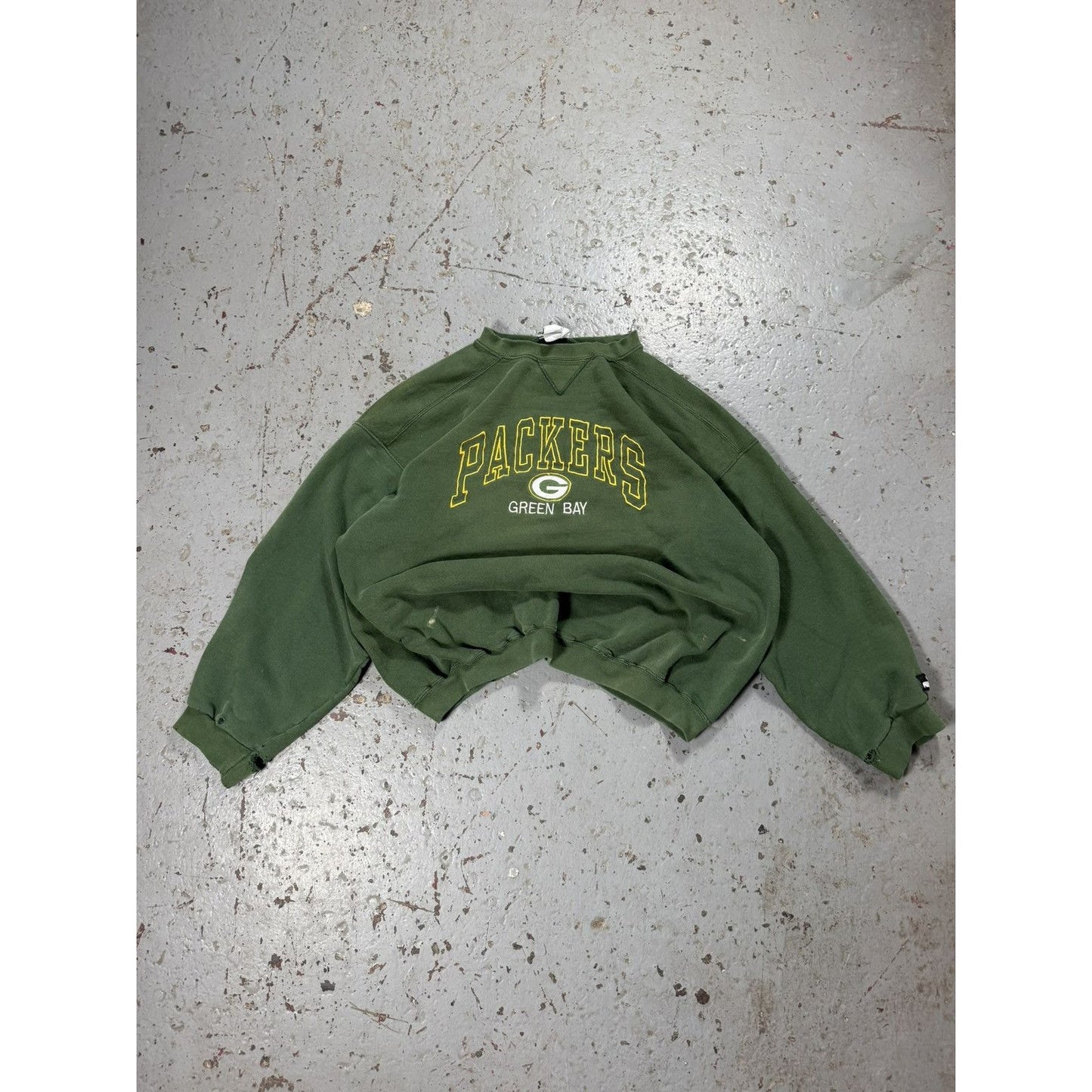 Vintage Thrashed Green Bay Packers Puma Sweater Distressed