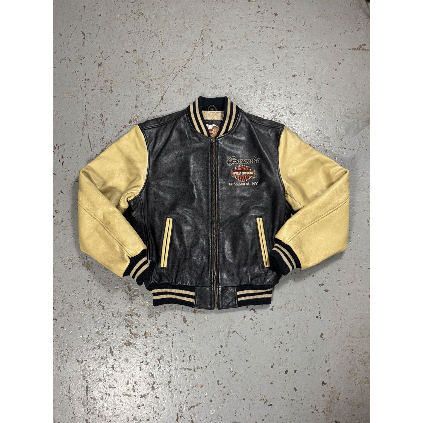 Insane Vintage Harley Davidson Leather 2 Tone Classic Jacket