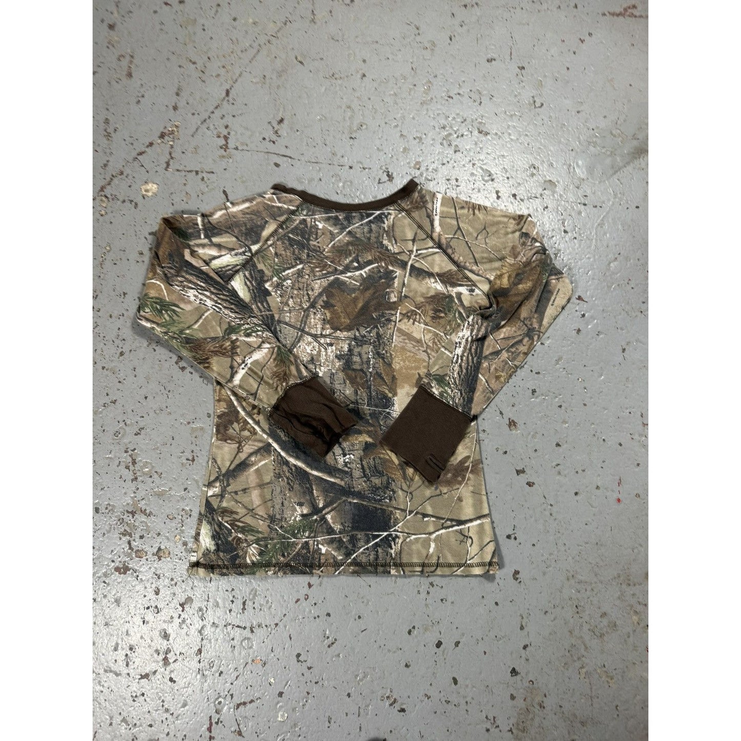 Vintage Realtree Camo Longsleeve Tee