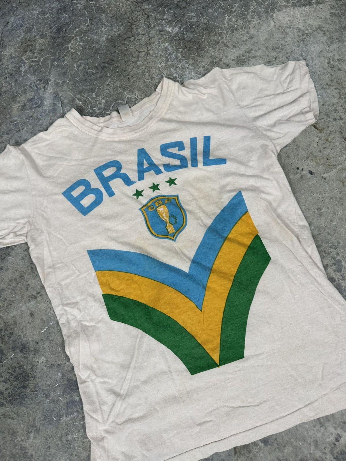 Vintage Brazil futbol Tee
