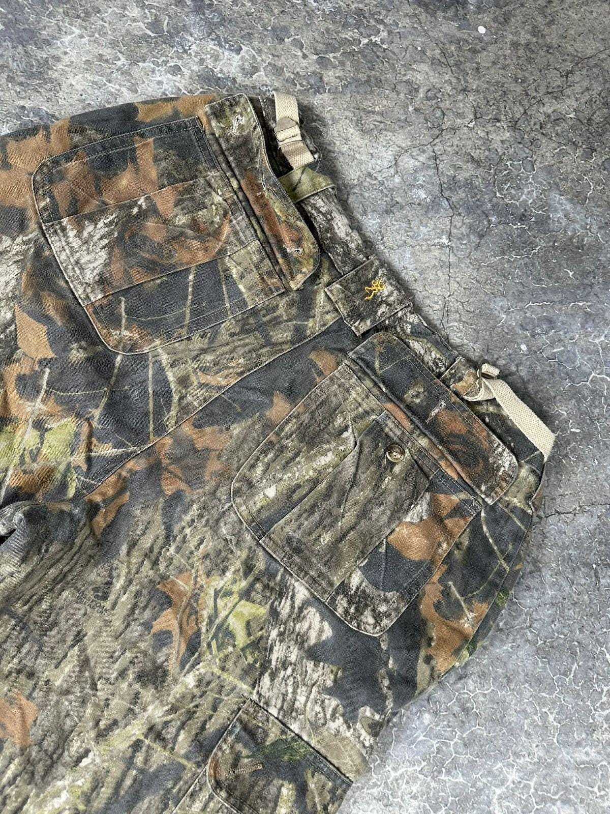 Vintage Realtree Long Cargo Shorts