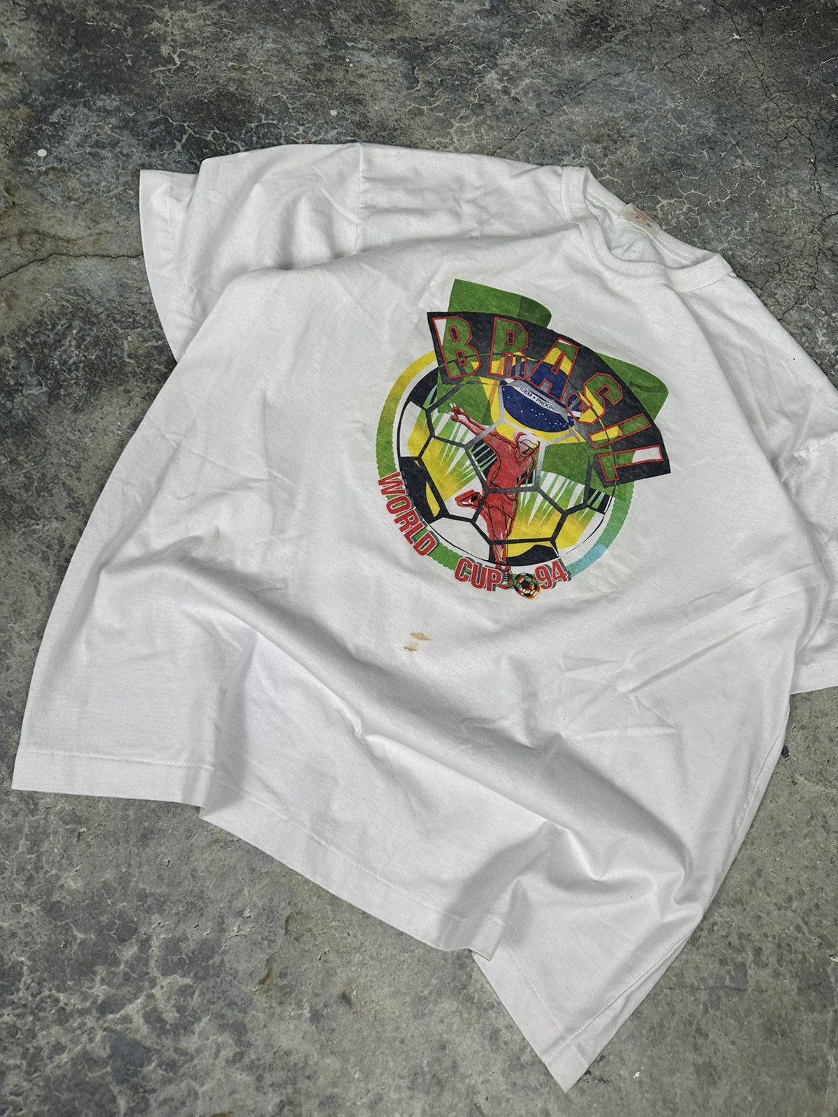 Vintage Brazil futbol Tee worldcup 94