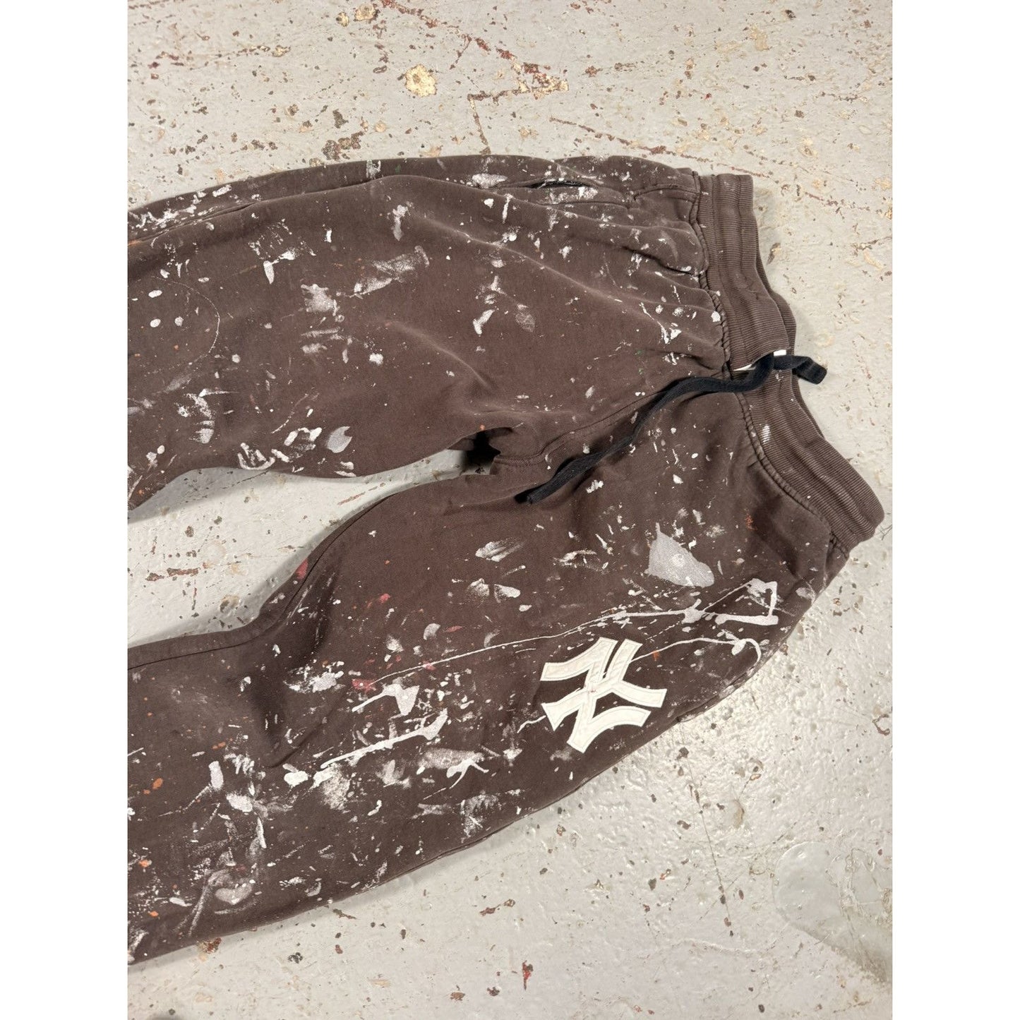 Crazy New York Yankees Splattered Painter Sweatpants