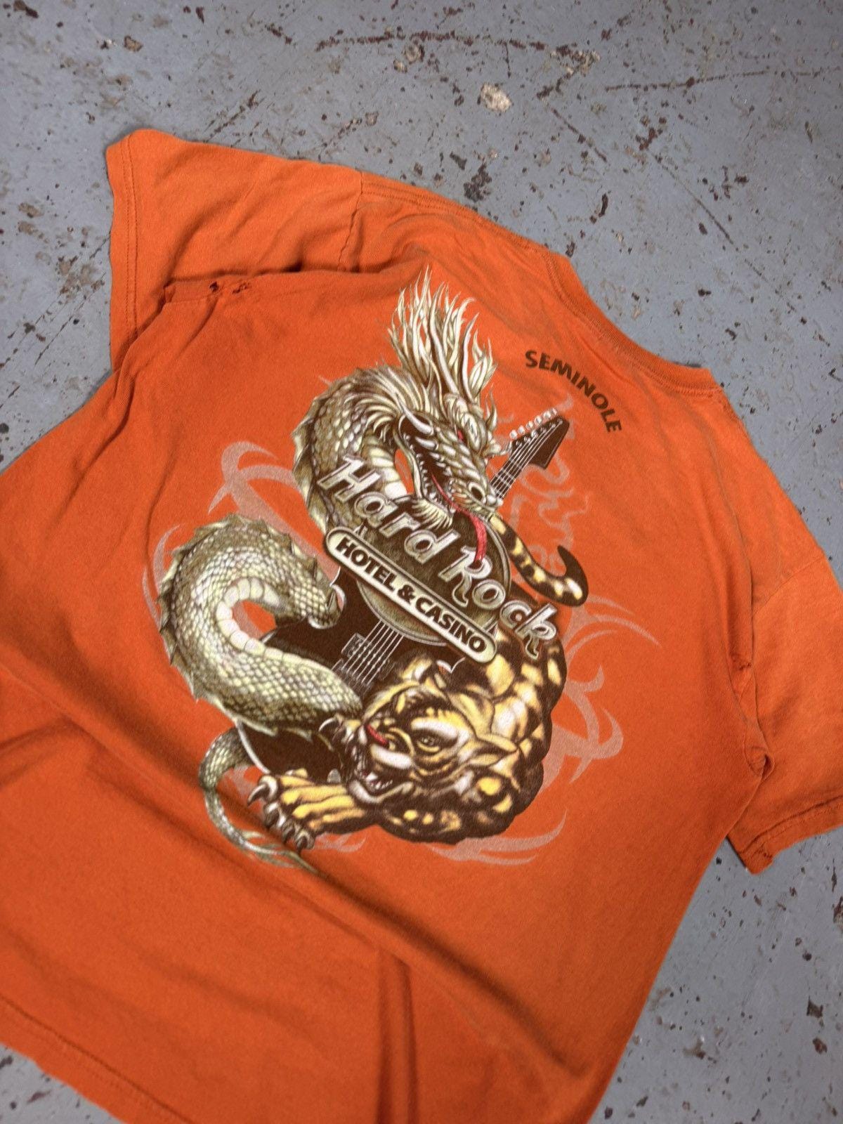 Vintage Thrashed Hard Rock Cafe Tampa Tee