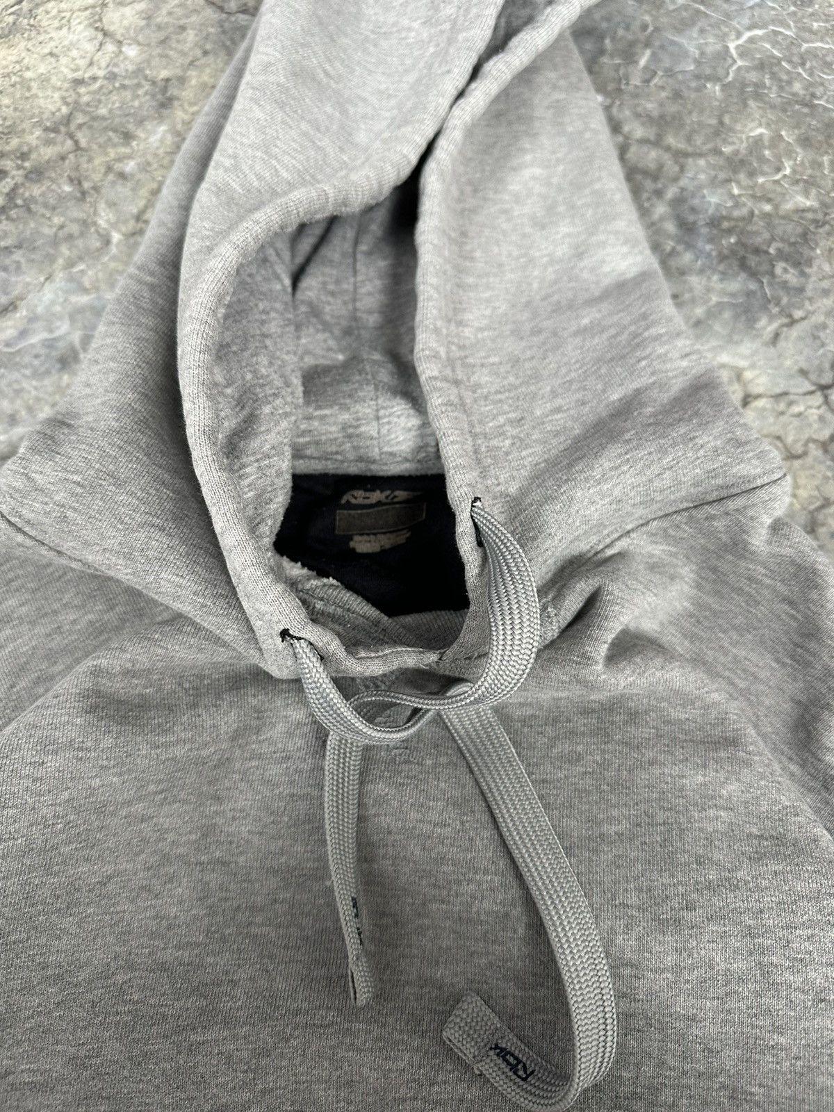 Vintage Rebook Centre Logo Hoodie