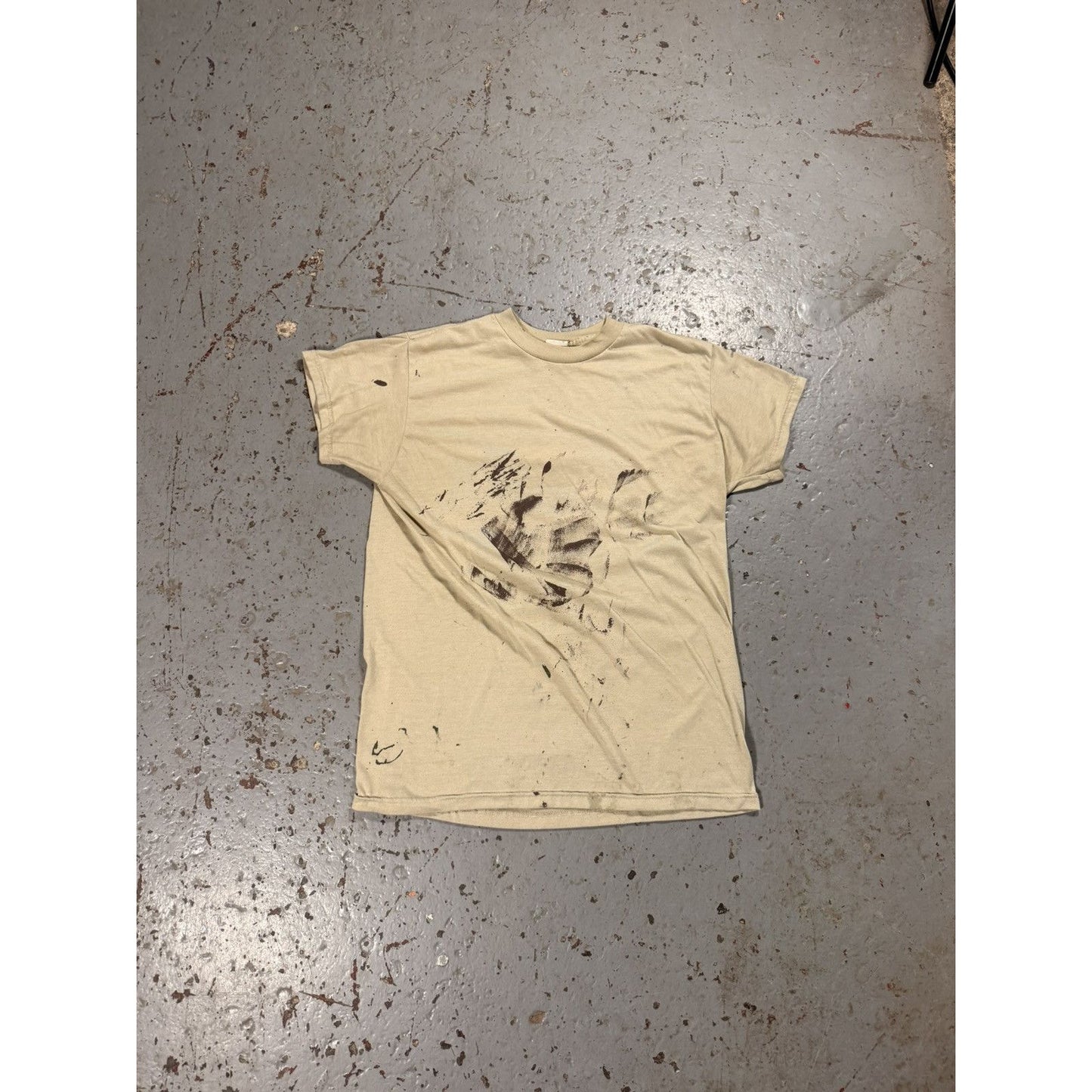 Vintage Paint Splash Distressed Classic 70s Style Tee