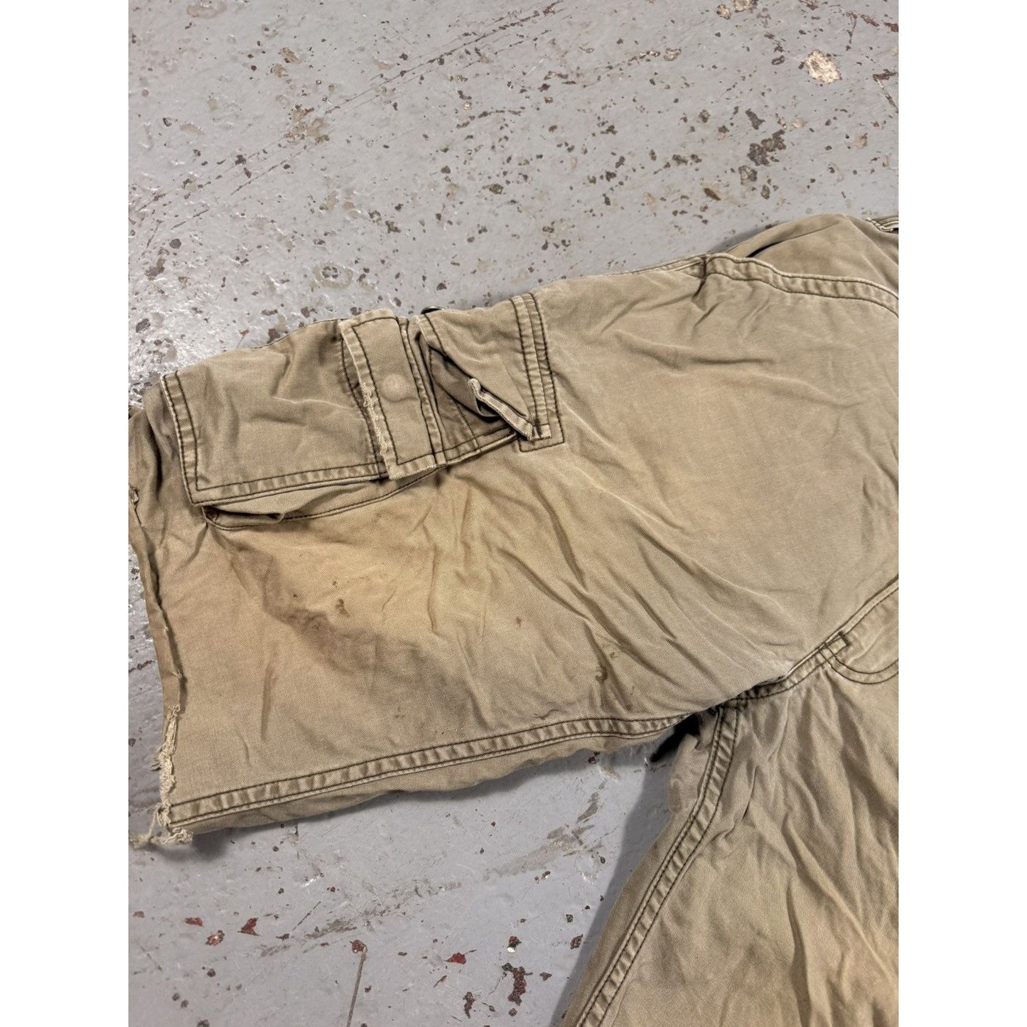 Vintage Sun Faded Levi’s Cargo Shorts Distressed