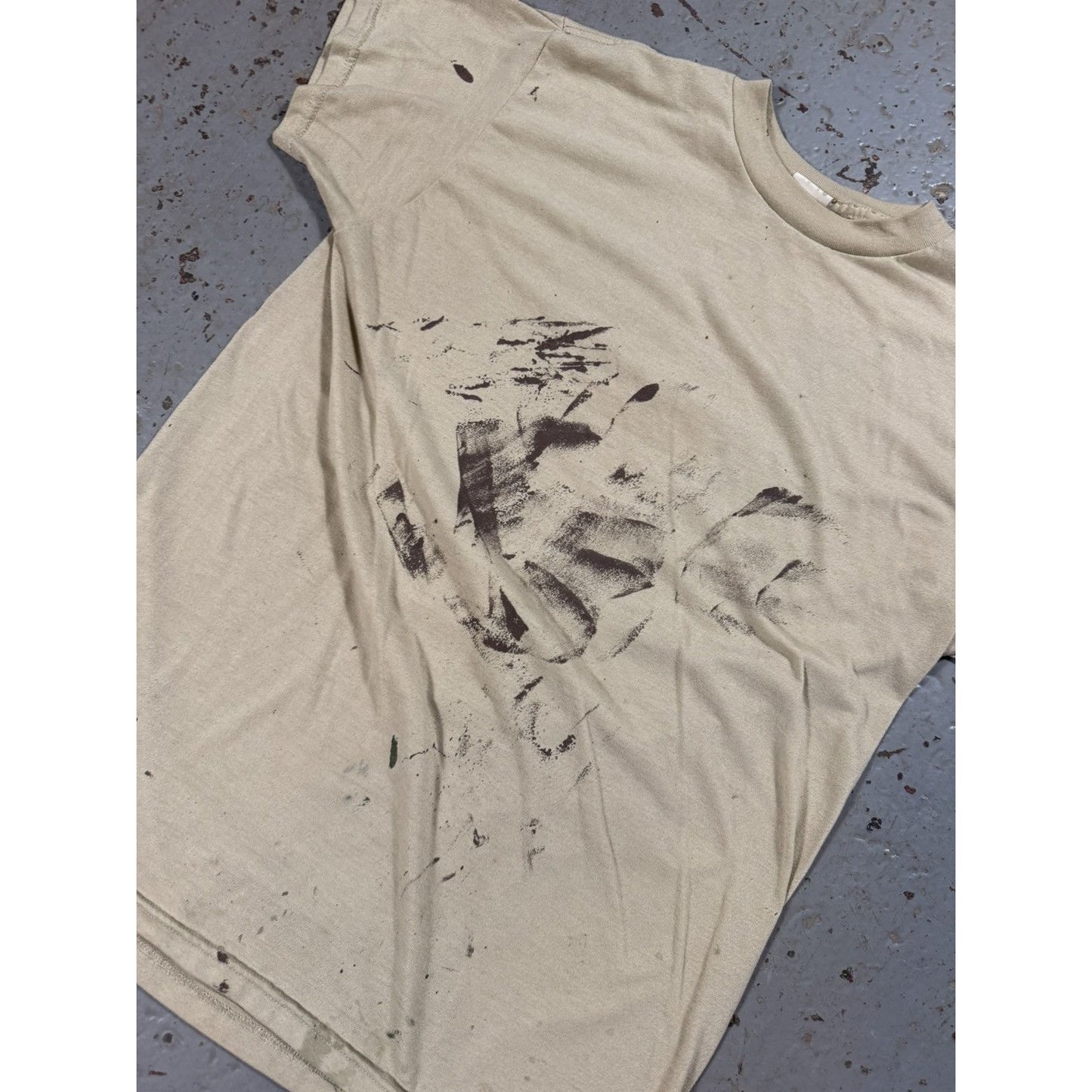 Vintage Paint Splash Distressed Classic 70s Style Tee