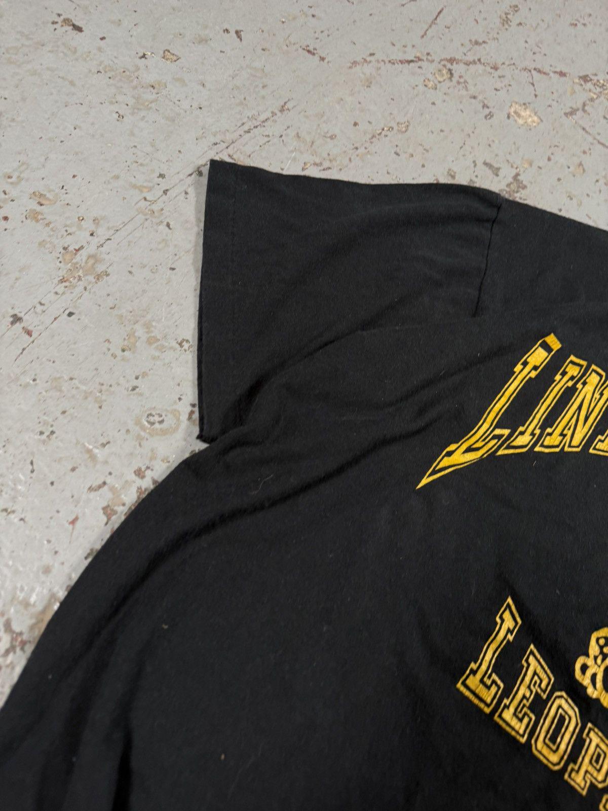 Vintage Single Stitch Lindon Park Ice Leopards Cropped Tee