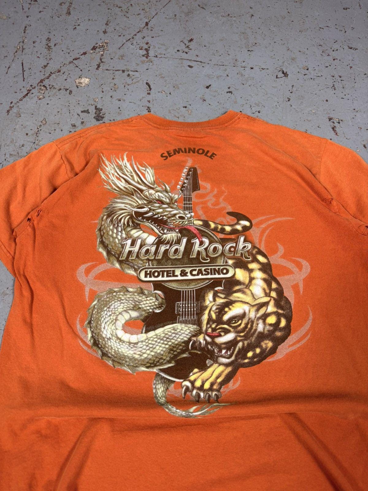 Vintage Thrashed Hard Rock Cafe Tampa Tee