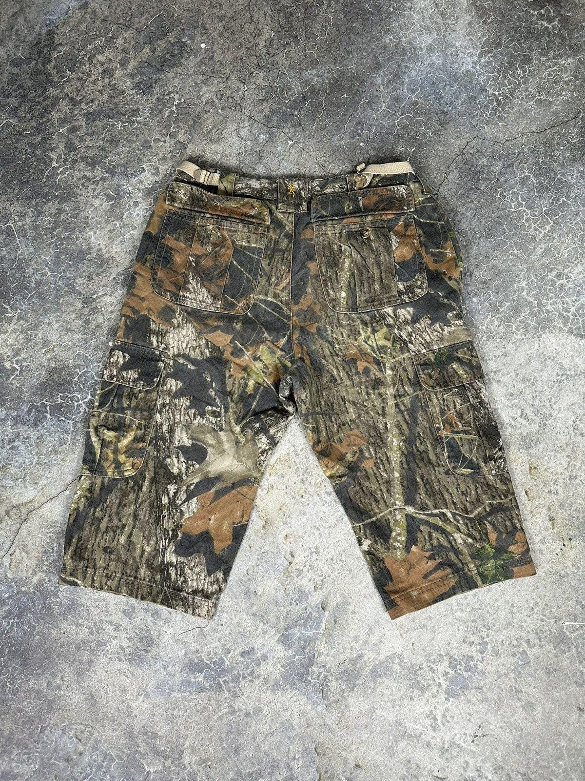 Vintage Realtree Long Cargo Shorts