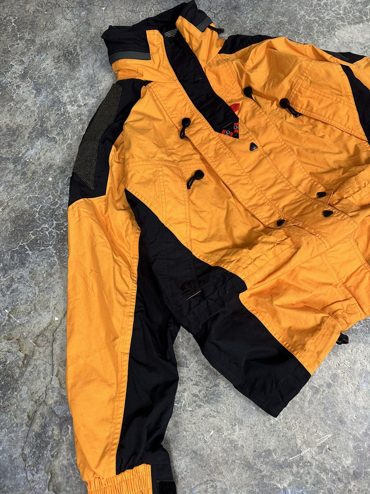 Vintage Helly Hanson Parka