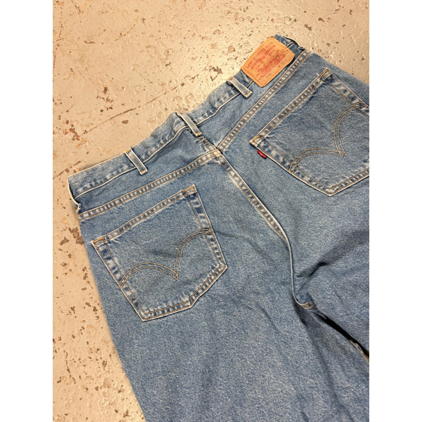 Vintage Levi’s Plain Classic Denim Jean Shorts