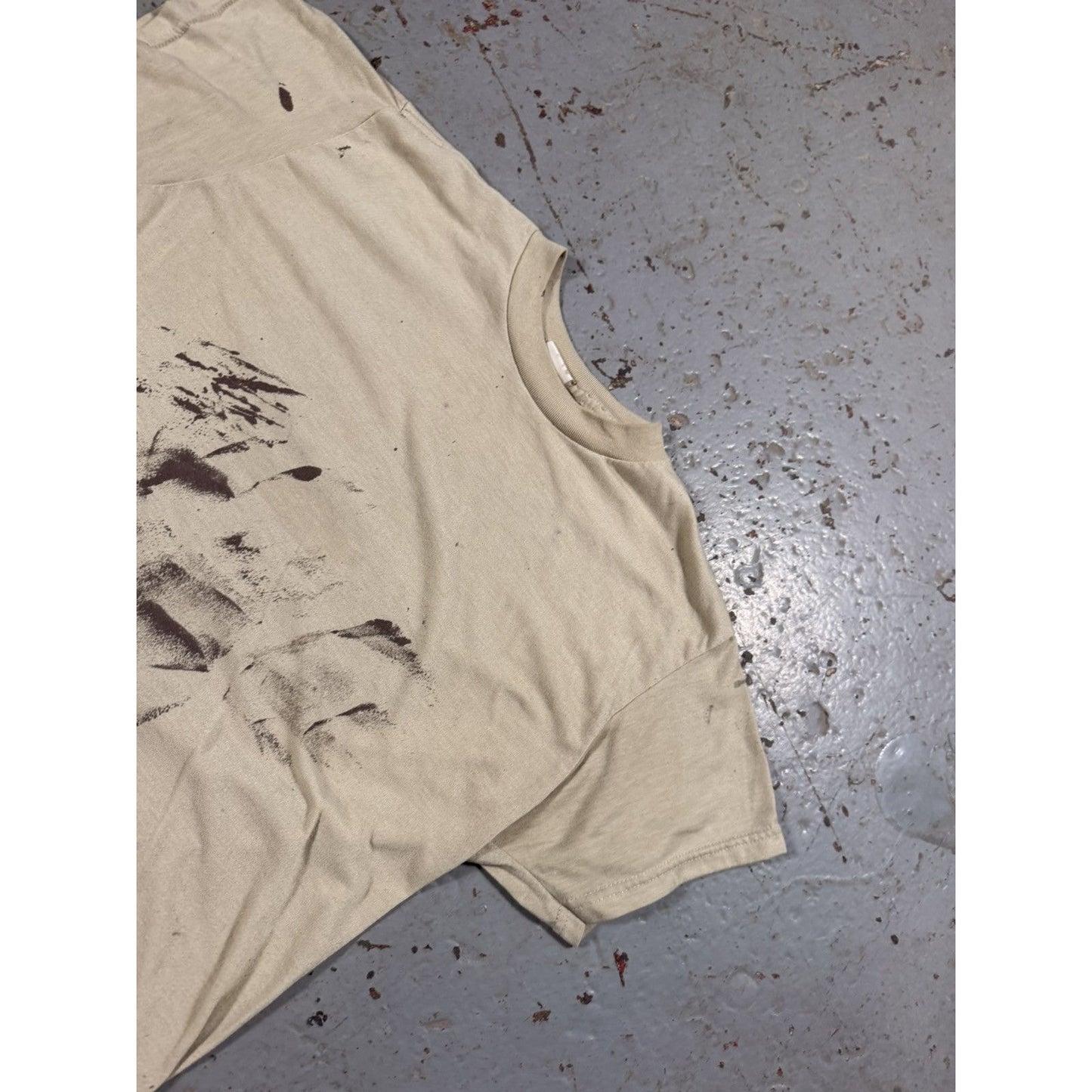 Vintage Paint Splash Distressed Classic 70s Style Tee