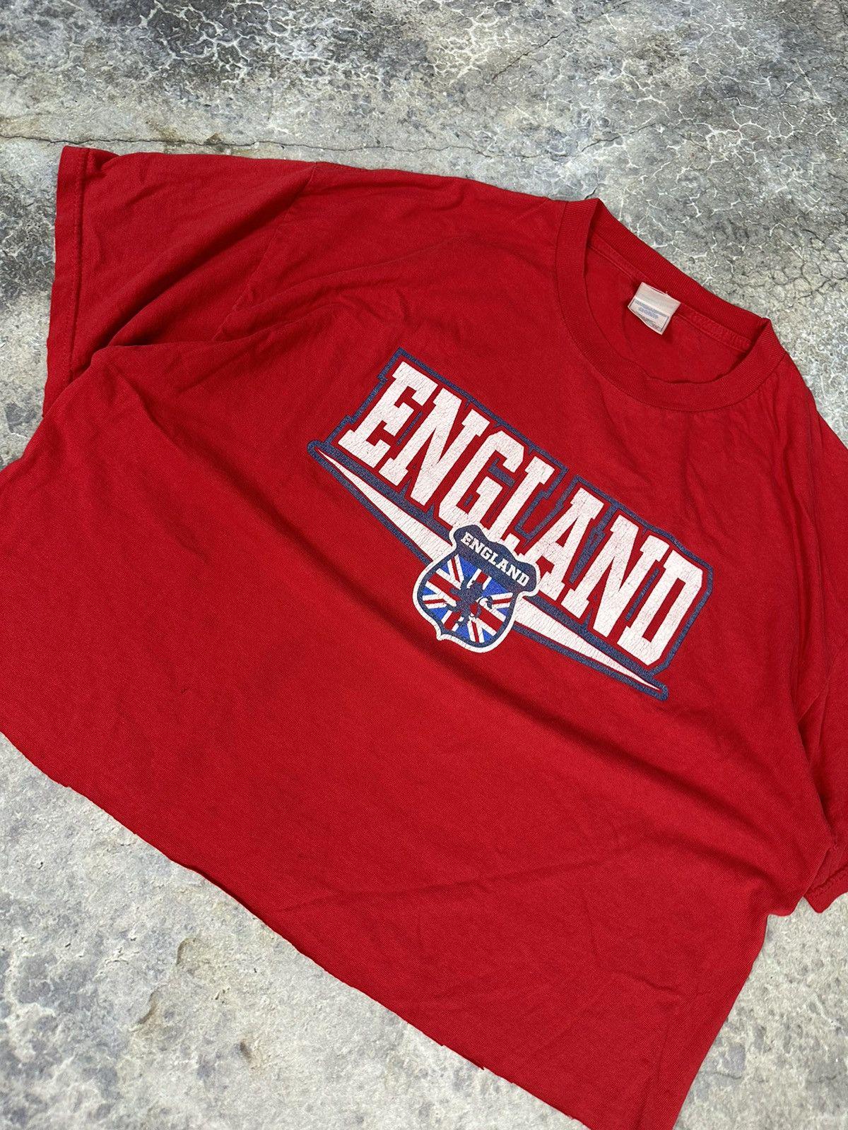 Vintage England Cropped Tee