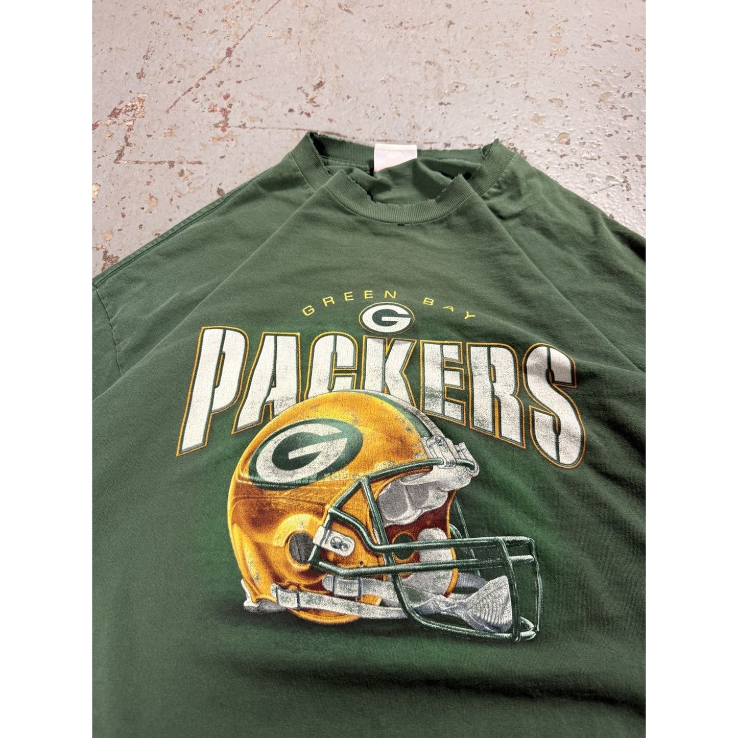 Vintage Distressed Green Bay Packers Long sleeve Helmet Tee