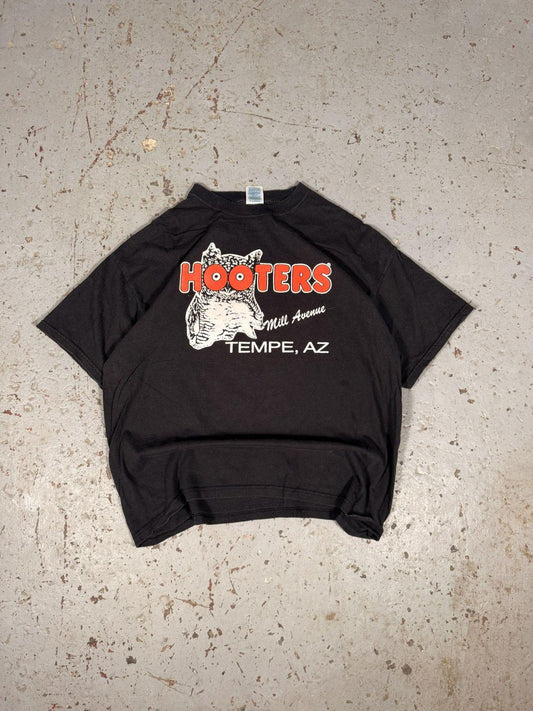 Vintage Hooters Tempe Arizona Tee