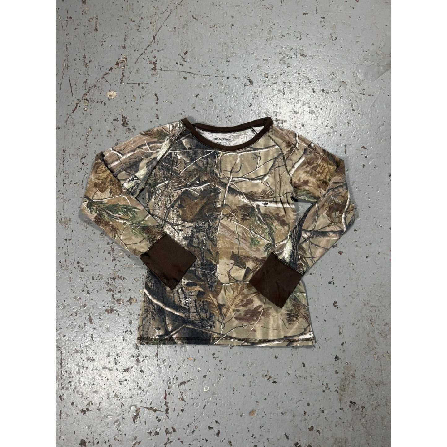 Vintage Realtree Camo Longsleeve Tee